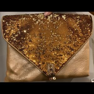 Gold clutch